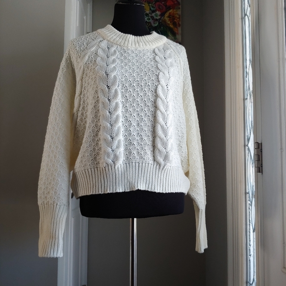 Moon & Madison - Off White Cable Knit Sweater Women's Size Medium - Picture 5 of 9